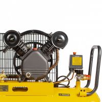 Компрессор воздушный BCV2200/100, ременный привод, 2,2 кВт, 100 литров, 370 л/мин DENZEL 58110